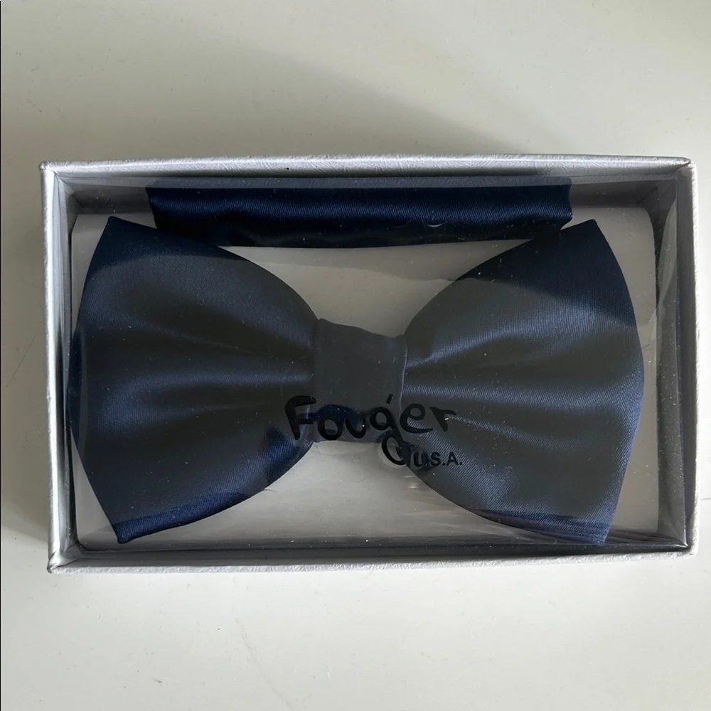 Fouger Navy Blue Bow Tie